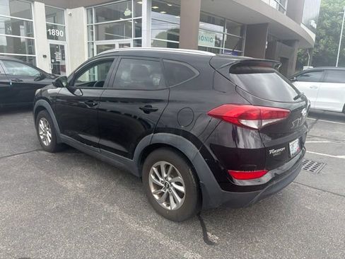 Used 2016 Hyundai Tucson SE w/ Option Group 02 AWD/4WD image 2