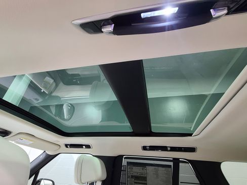 New 2026 Land Rover Range Rover SE AWD/4WD image 15