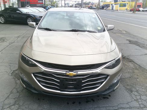 Used 2023 Chevrolet Malibu LT FWD image 10