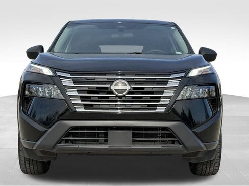 Used 2024 Nissan Rogue S image 8