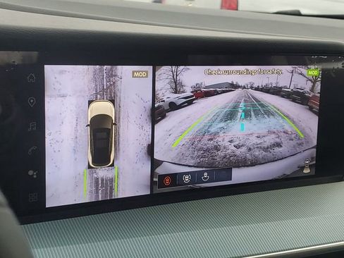 Certified 2025 Nissan Murano SL image 18