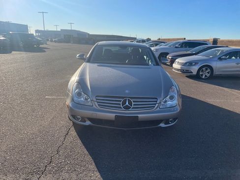 Used 2007 Mercedes-Benz CLS 550 image 1