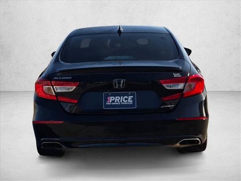Used 2019 Honda Accord Sport image 6