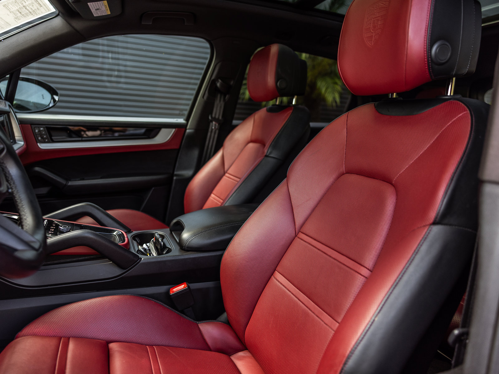 Certified 2024 Porsche Cayenne S AWD/4WD image 5