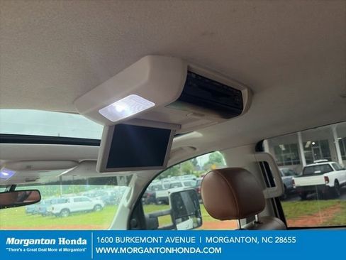 Used 2011 Toyota Tundra Limited AWD/4WD image 31