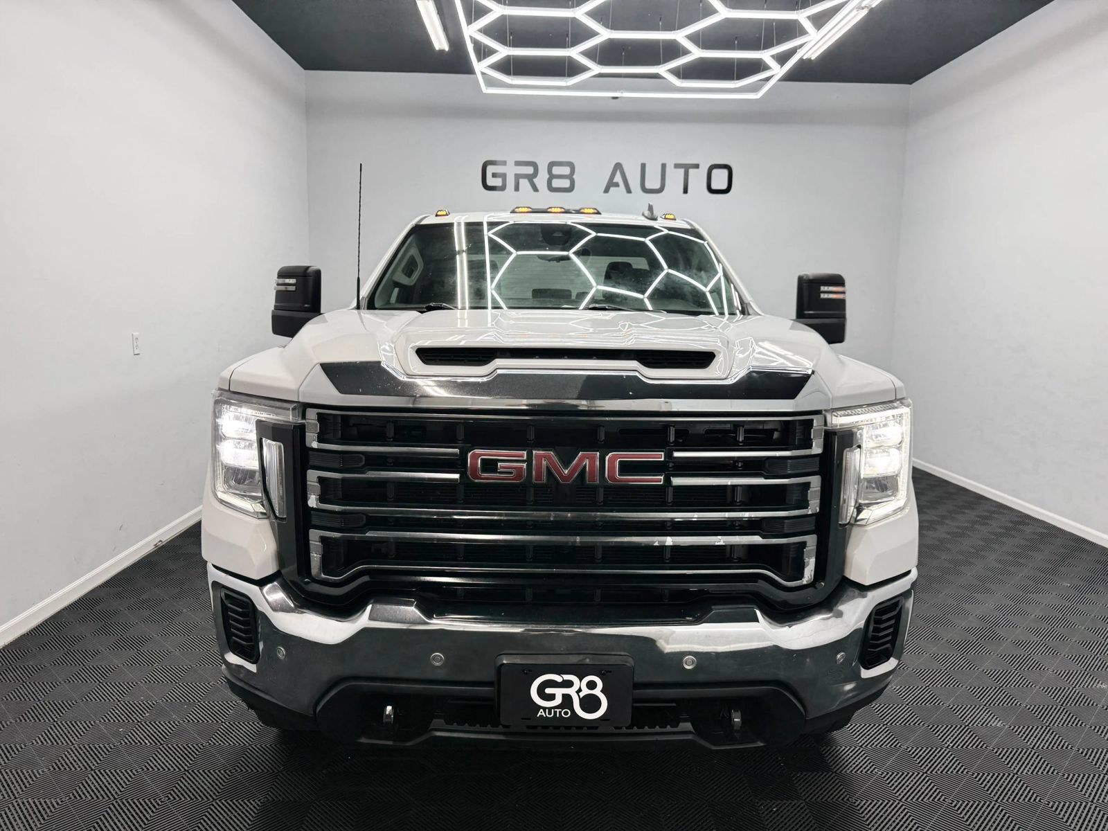 Used 2020 GMC Sierra 3500 4x4 Double Cab w/ Convenience Package image 2