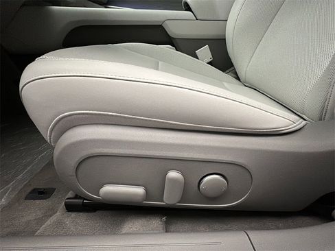 New 2025 Hyundai Ioniq 6 SEL image 10
