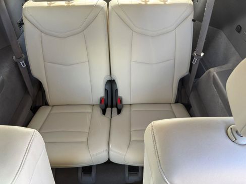 Used 2020 Cadillac XT6 Premium Luxury image 14