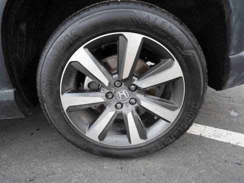 Used 2024 Honda Pilot Touring image 30