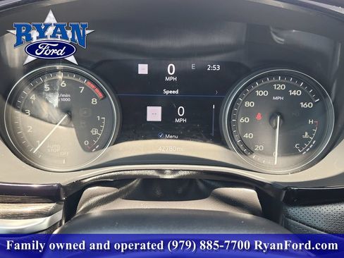 Used 2023 Cadillac XT5 Premium Luxury w/ Technology Package FWD image 11