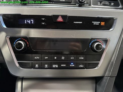 Used 2016 Hyundai Sonata SE image 28