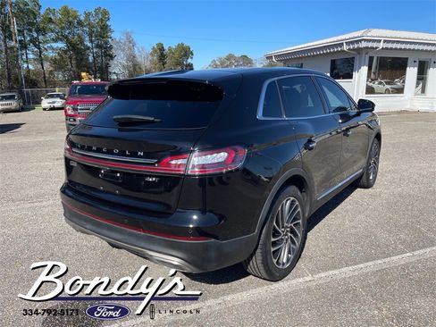 Used 2019 Lincoln Nautilus Reserve image 15