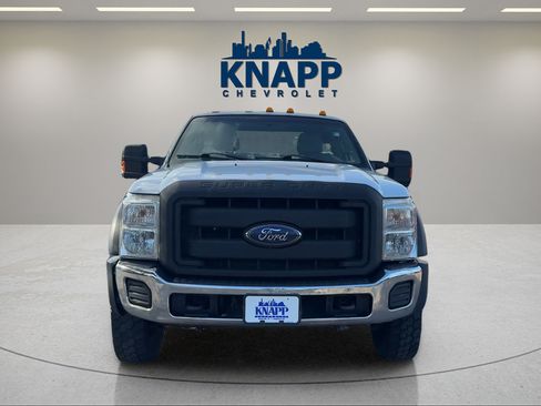 Used 2016 Ford F550 4x4 Regular Cab Super Duty image 6
