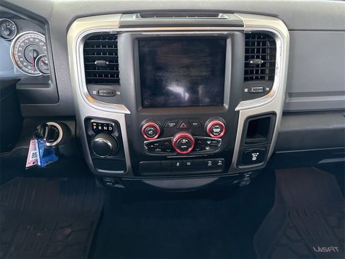 Used 2019 RAM 1500 Big Horn image 14