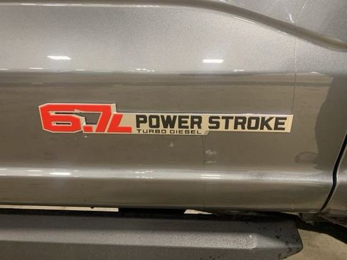 New 2026 Ford F250 Lariat w/ Black Appearance Package image 15