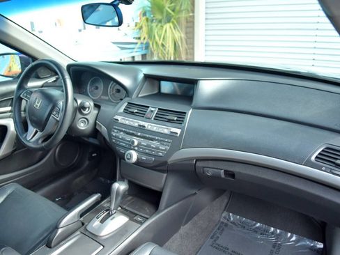 Used 2010 Honda Accord EX-L image 36