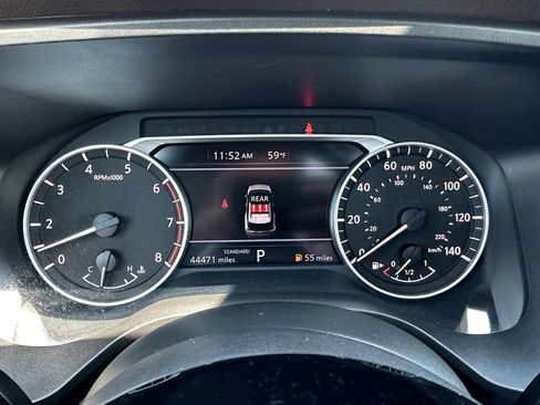 Used 2023 Nissan Rogue SV w/ SV Premium B Package FWD image 19