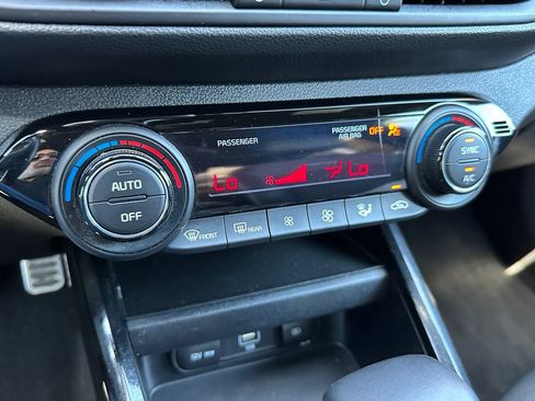 Used 2023 Kia Forte GT-Line FWD image 27