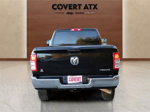 Used 2022 RAM 2500 Tradesman w/ Chrome Appearance Group image 4