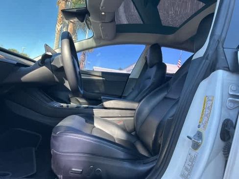 Used 2022 Tesla Model 3 Long Range image 9