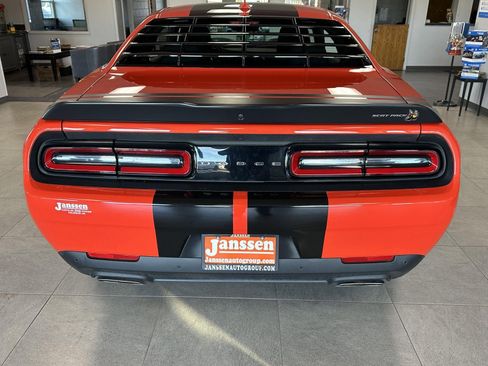 Used 2022 Dodge Challenger R/T Scat Pack w/ Shaker Package image 3