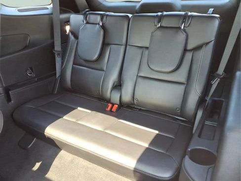 Used 2020 Ford Explorer ST w/ Premium Technology Package AWD/4WD image 21