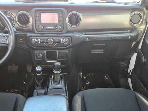 Used 2020 Jeep Wrangler Unlimited Sport AWD/4WD image 14