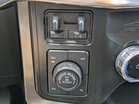 Used 2023 Ford F150 Lariat w/ Equipment Group 502A High AWD/4WD image 28