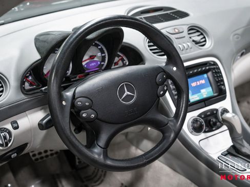 Used 2004 Mercedes-Benz SL 55 AMG image 21