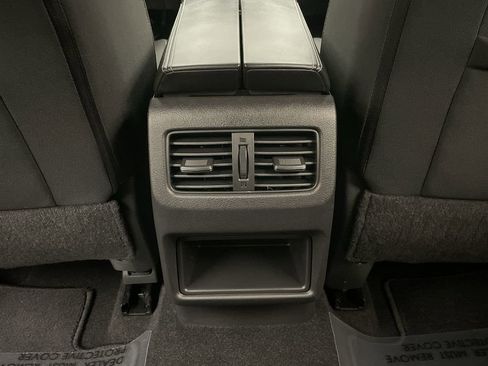 Used 2021 Nissan Rogue S FWD image 14