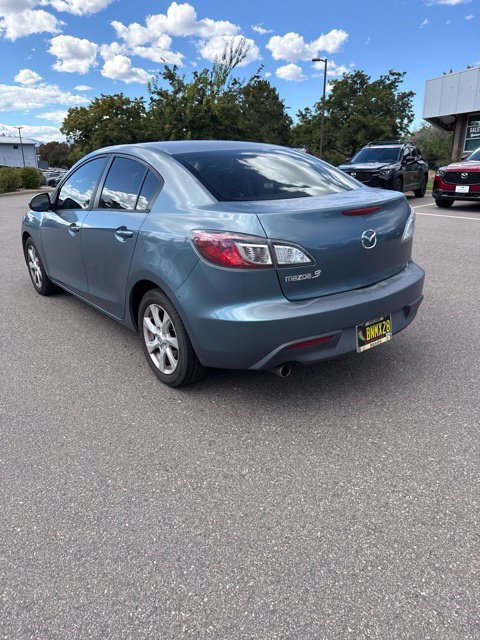 Used 2011 MAZDA MAZDA3 i Touring FWD image 5