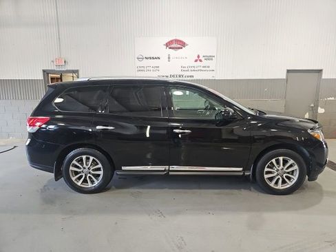 Used 2013 Nissan Pathfinder SL w/ SL Premium Pkg AWD/4WD image 2