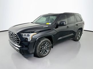 Used 2024 Toyota Sequoia Platinum AWD/4WD video 3