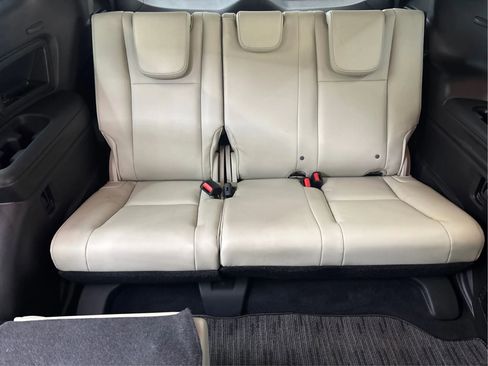 Used 2023 Subaru Ascent Limited image 41