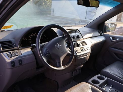 Used 2010 Honda Odyssey EX-L image 9
