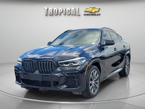 Used 2022 BMW X6 xDrive40i w/ Premium Enhanced Package AWD/4WD image 2