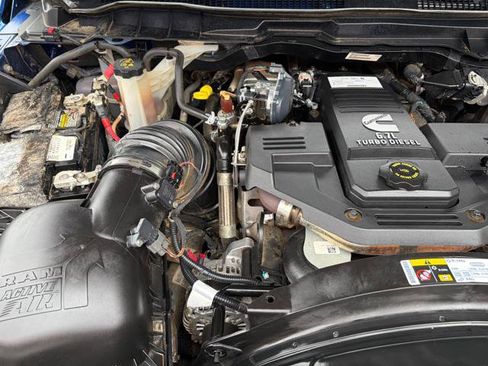 Used 2018 RAM 2500 Tradesman w/ Chrome Appearance Group AWD/4WD image 27