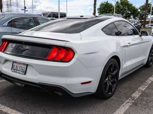 Used 2019 Ford Mustang Coupe w/ Black Accent Package RWD image 6