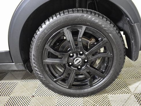 Certified 2024 Nissan Kicks SR w/ SR Premium Package image 41