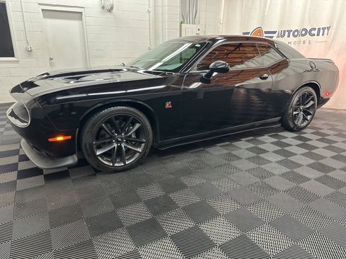 Used 2019 Dodge Challenger R/T Scat Pack w/ Driver Convenience Group image 5