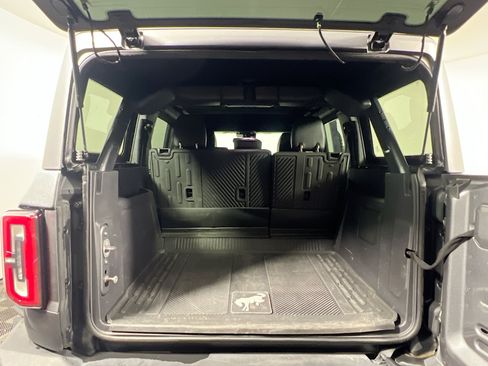 Used 2023 Ford Bronco Wildtrak AWD/4WD image 34