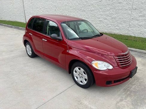 Used 2006 Chrysler PT Cruiser Touring FWD image 3