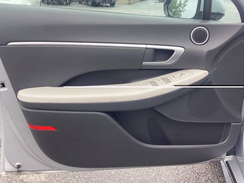 Used 2025 Hyundai Sonata SEL FWD image 14