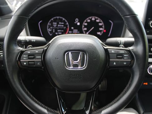 Used 2023 Honda Civic Sport image 11