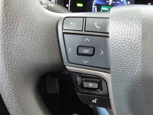 Used 2025 Toyota Camry LE FWD image 23