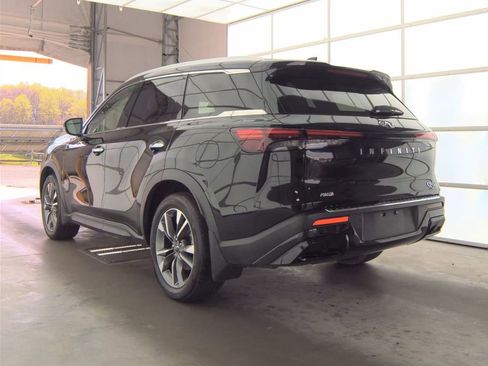 Used 2023 INFINITI QX60 Luxe w/ Performance Audio Package image 5