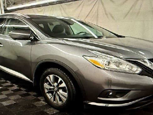 Used 2017 Nissan Murano SL image 2