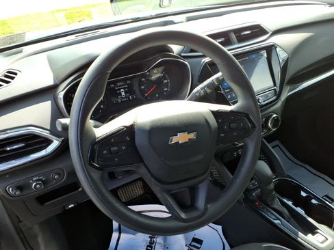 Certified 2022 Chevrolet TrailBlazer LT w/ Convenience Package image 12
