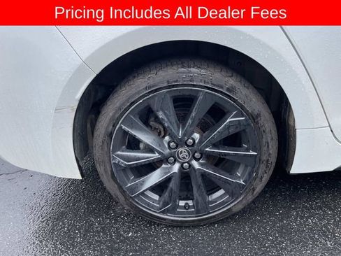 Used 2024 Toyota Corolla SE w/ SE Premium Package FWD image 11