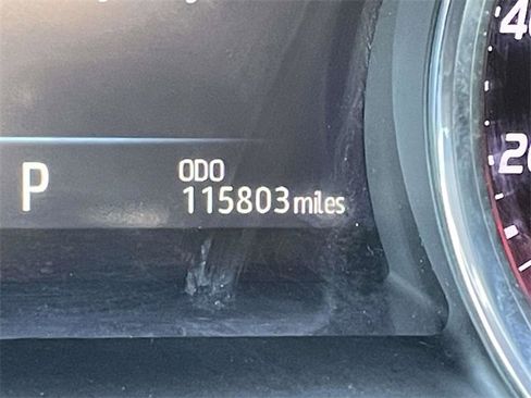 Used 2019 Toyota Camry XSE image 23